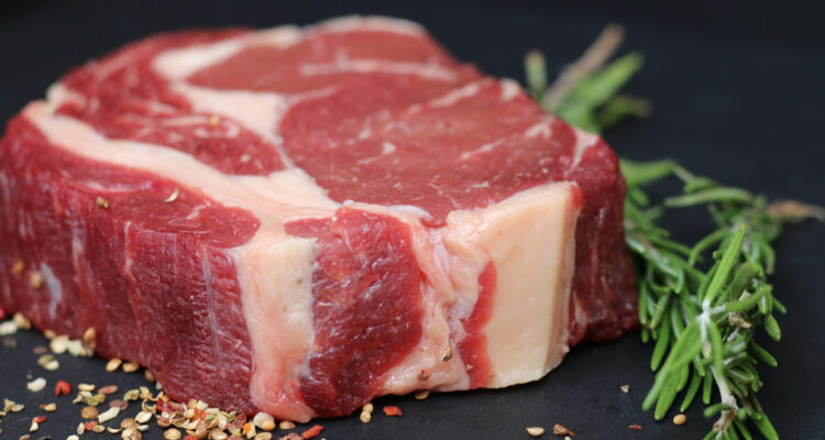 Gobierno destaca que ahora carne de cerdo y embutidos chilenos podrán ser exportados a Emiratos Árabes