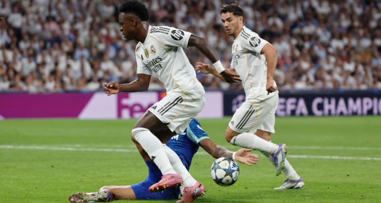 Primera jornada de Champions League: Madrid gana con dudoso penal y guerra de goles en Italia