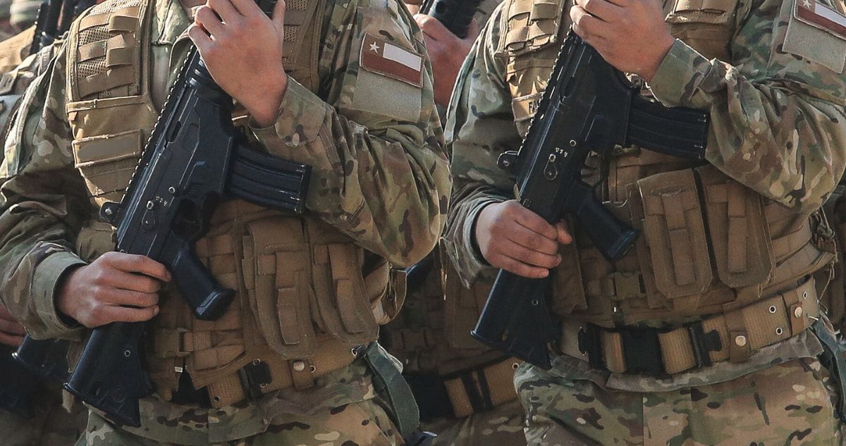 Sorprenden a dos conscriptos consumiendo drogas al interior de regimiento militar de Pozo Almonte