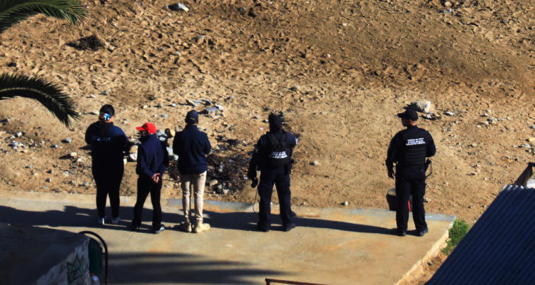 Continúa búsqueda de joven desaparecido en playa Las Torpederas: familia pide ayuda