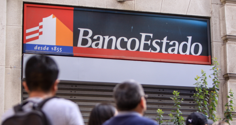 Hasta 40%: revisa los descuentos de septiembre en BancoEstado para comida, ropa y más