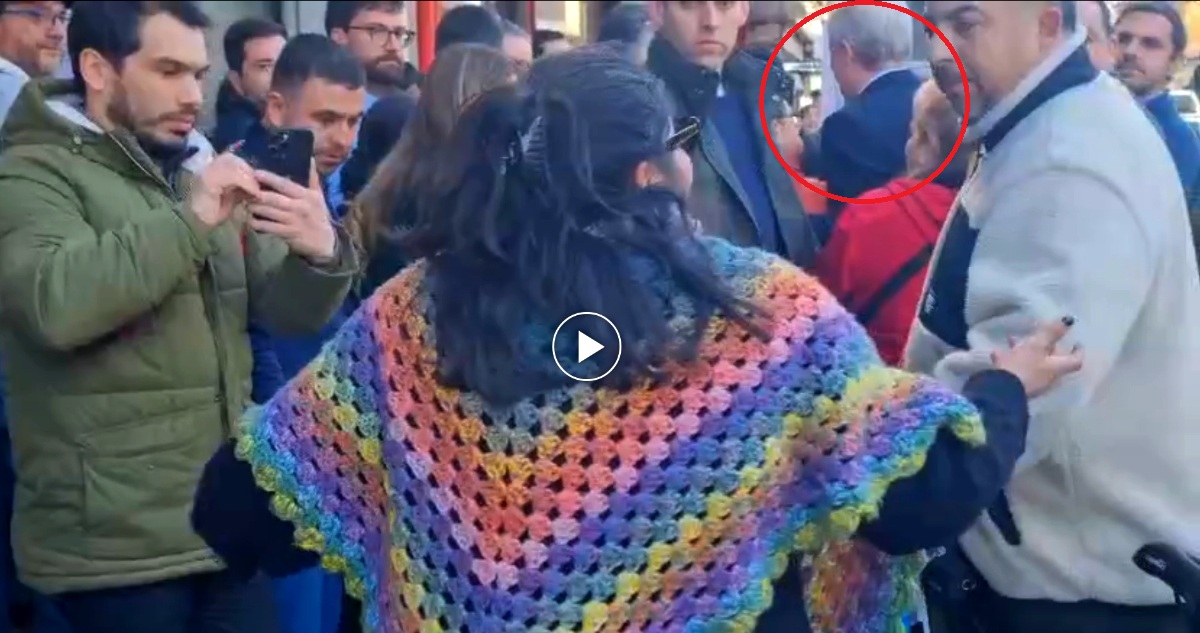 Detienen a mujer que insultó y se abalanzó contra José Antonio Kast en Curicó