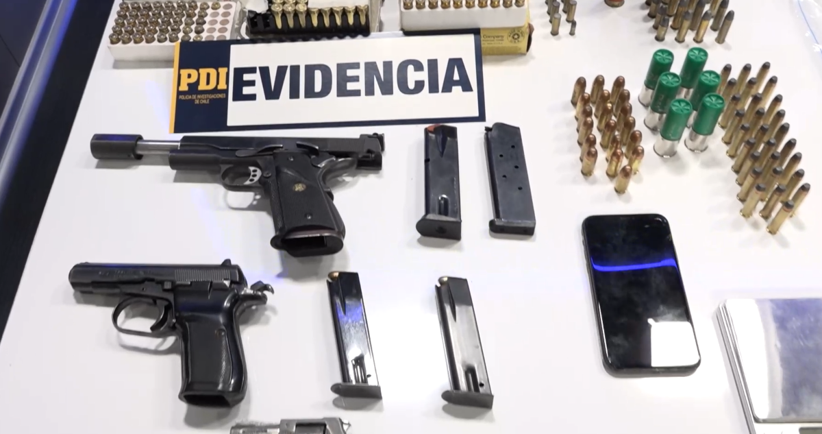 Detienen a tres personas ligadas a banda con información privilegiada para robar en empresas de la RM