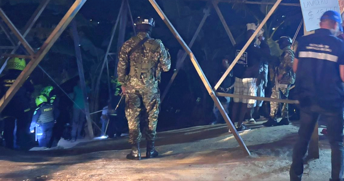 Dos soldados desaparecidos deja naufragio durante operación contra grupos armados en Colombia