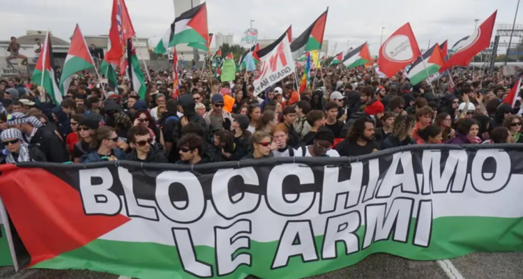Miles de personas protestan en Italia por genocidio en Gaza y piden sanciones contra Israel