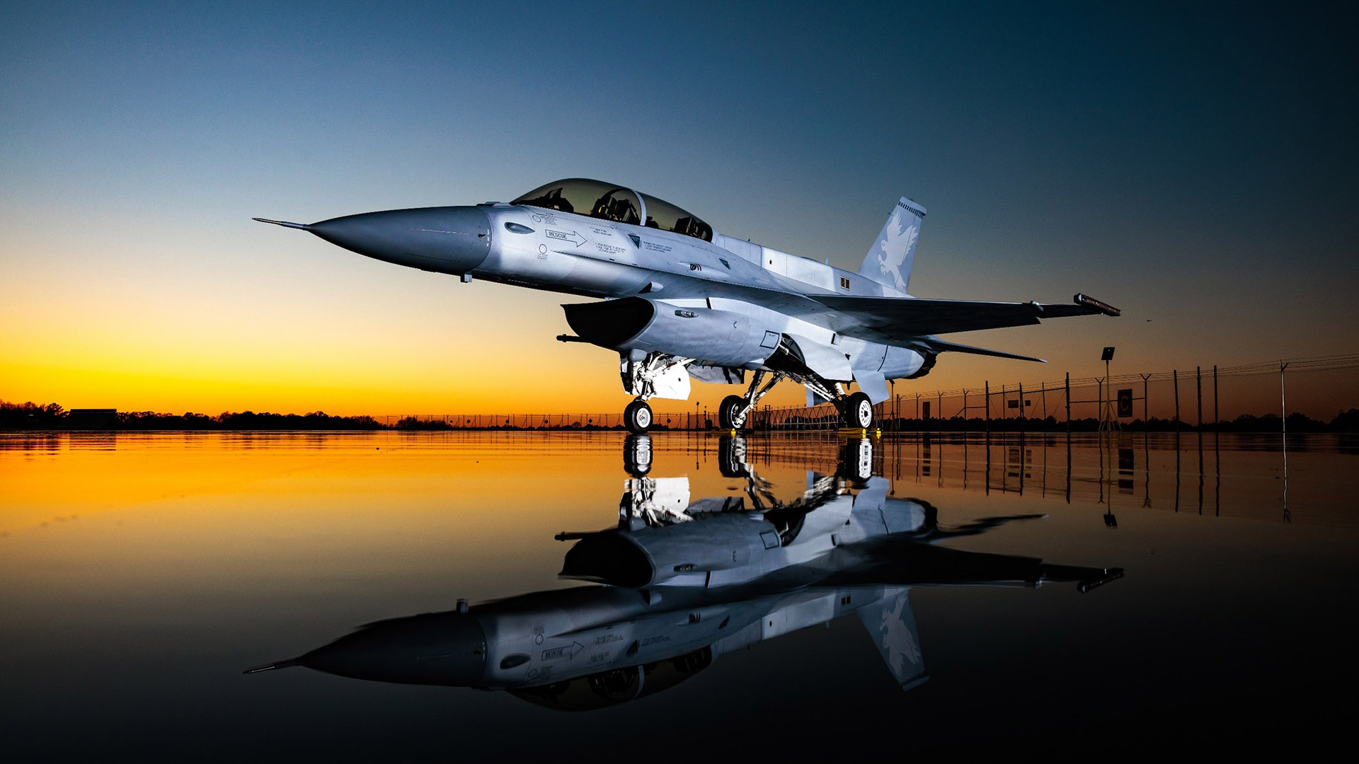F-16