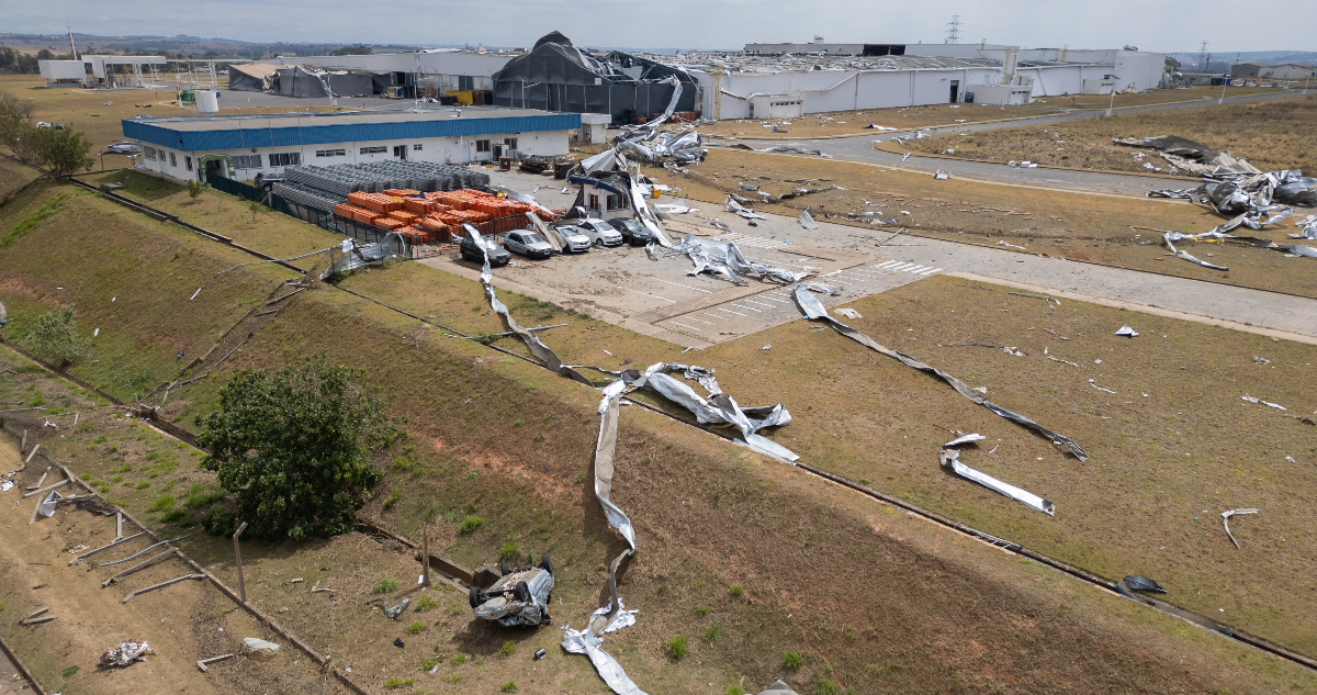 Tras un vendaval, casi 6 mil trabajadores de Toyota en Brasil verán suspendidos sus contratos
