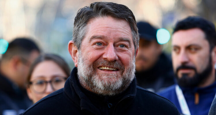 Corte de Antofagasta suspende tramitación de desafuero de gobernador Claudio Orrego