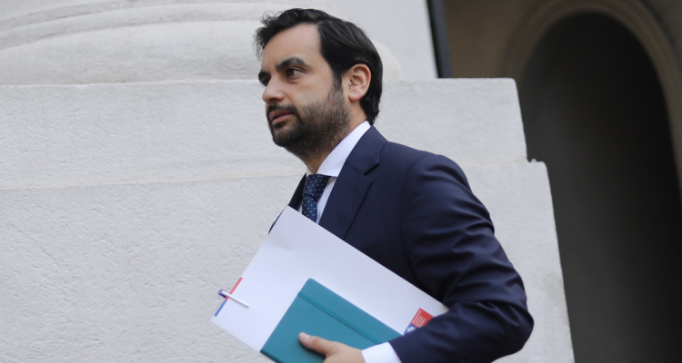 Gajardo detalla que obras para agrandar y modificar Punta Peuco deberían terminar este año