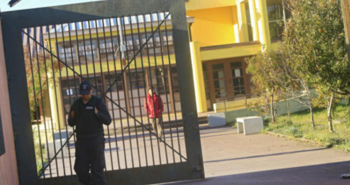 Funcionarios del CIP Coronel denuncian el secuestro de dos trabajadores por parte de internos armados