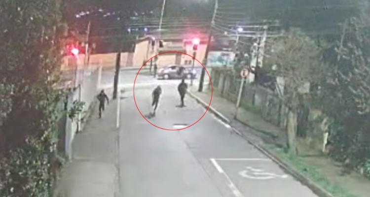 Detienen a tres adolescentes que intentaron robar vehículo de conductor de aplicación en Concepción