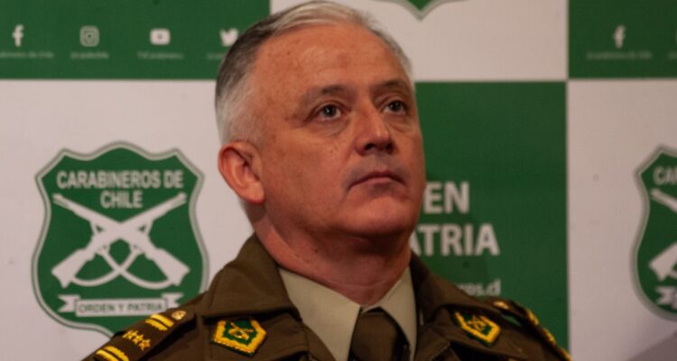 “Doy fe”: general de Carabineros defiende a la institución tras acusación de candidato boliviano