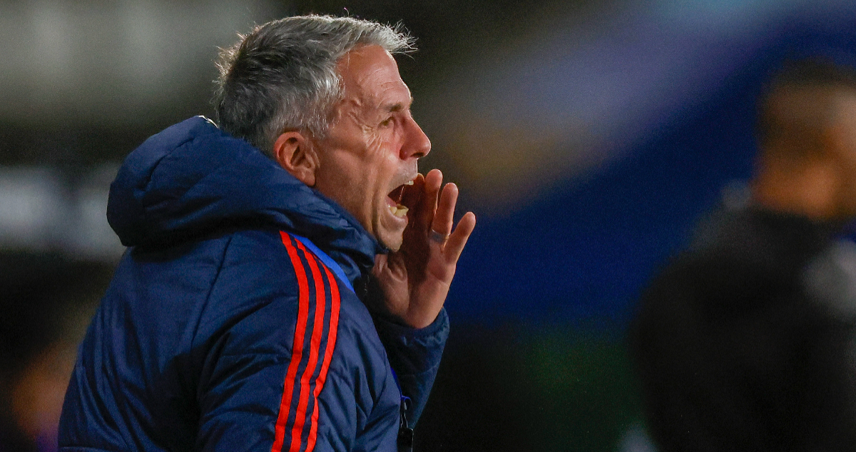 Gustavo Álvarez en el partido de La U