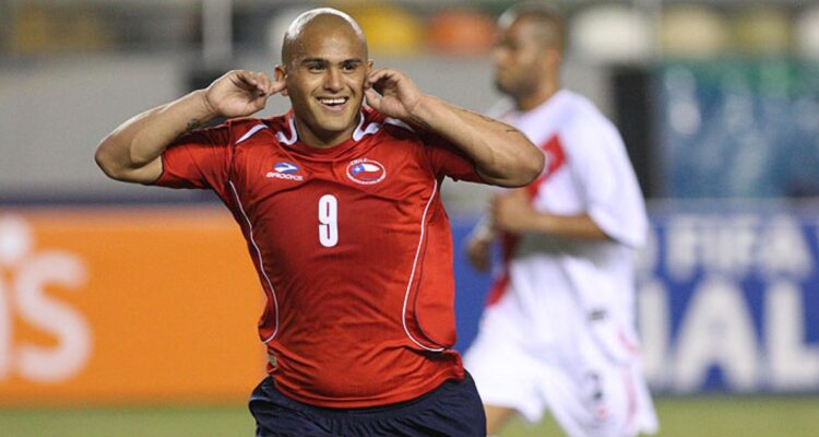 El inolvidable y épico gol que Chupete Suazo eligió como el más especial de  su carrera: "Muy gritado" | Fútbol | BioBioChile