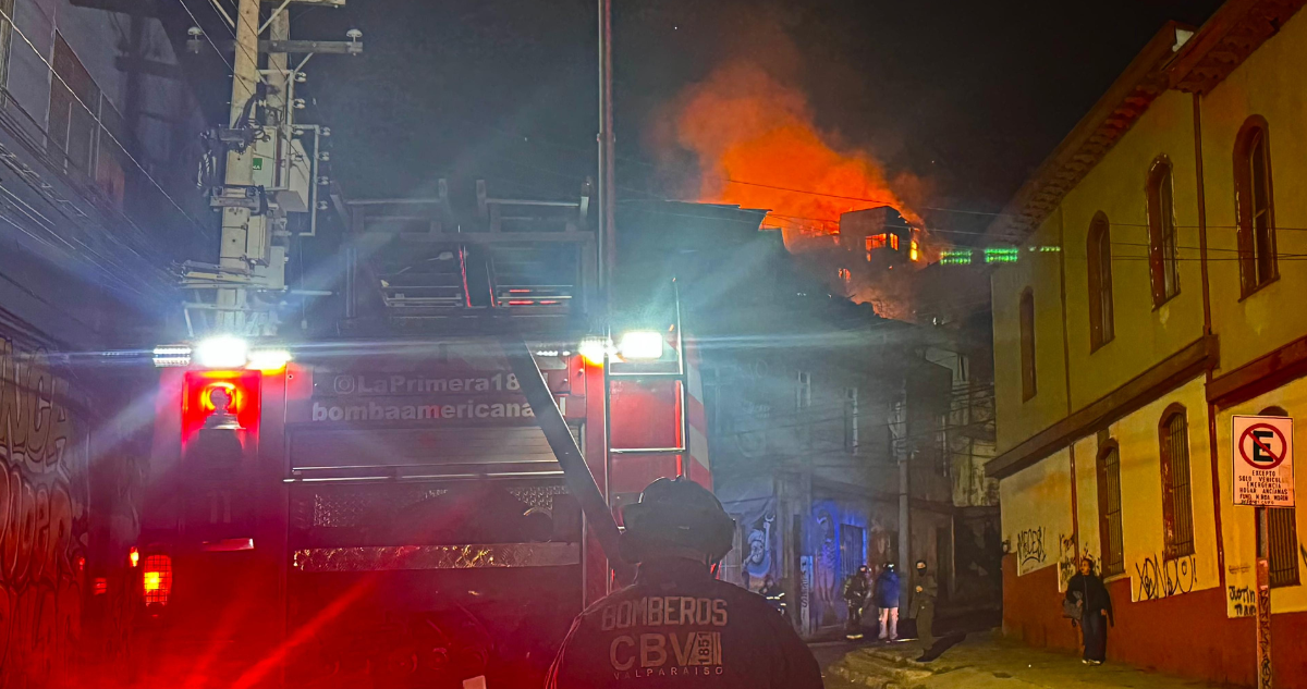 Incendio cerro El Litre de Valparaíso