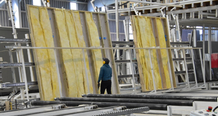 Los inventarios de la industria manufacturera crecieron 3,2% durante julio, según el INE