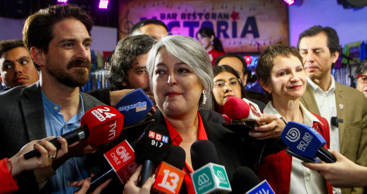 Jara retoma campaña tras ausencia en actividades de Fiestas Patrias en medio de desmarque de cúpula PC