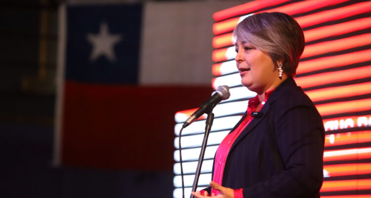 Comando de Jara presentaría programa de Gobierno a fines de septiembre en medio de tensiones con el PC