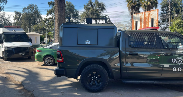 Detienen a jefa y subjefa del Registro Civil de Buin: las acusan de robar millones desde caja fuerte