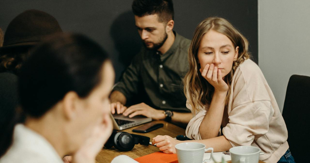 Los jóvenes se vuelven adultos recién a los 27 años, según estudio