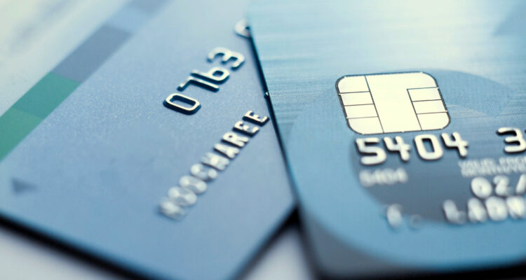 Justicia sanciona a Tarjetas Cencosud por incluir erróneamente a consumidores en registro de morosos