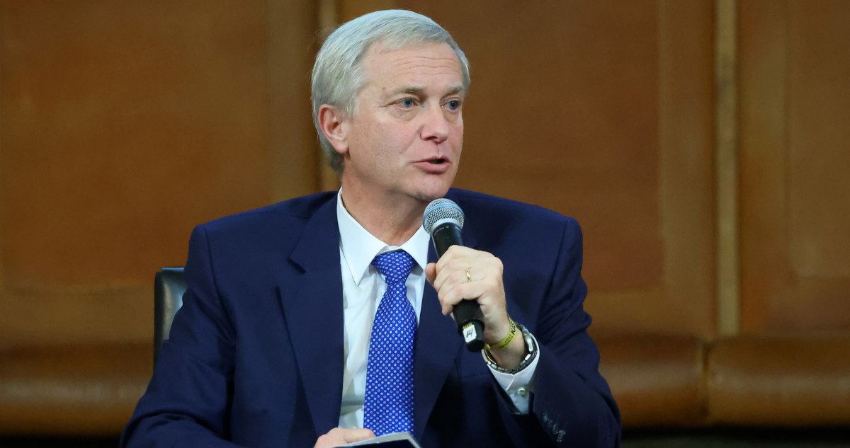 Kast advierte a Chile Vamos por cargos en un eventual gobierno: “Que nadie se ponga ningún traje”