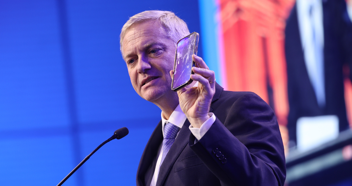 Kast: “He sido víctima de agresiones digitales, verbales y físicas. Y todas vienen de la izquierda”