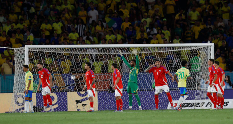 La Roja en duelo ante Brasil