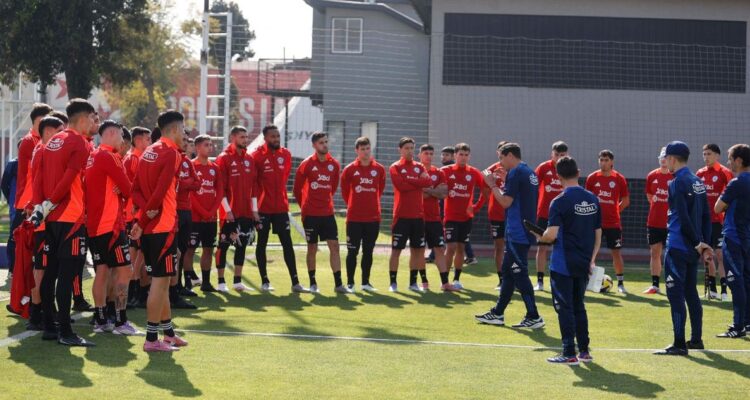 La Roja de Nico Córdova pierde a César Pérez para duelo con Uruguay en Eliminatorias