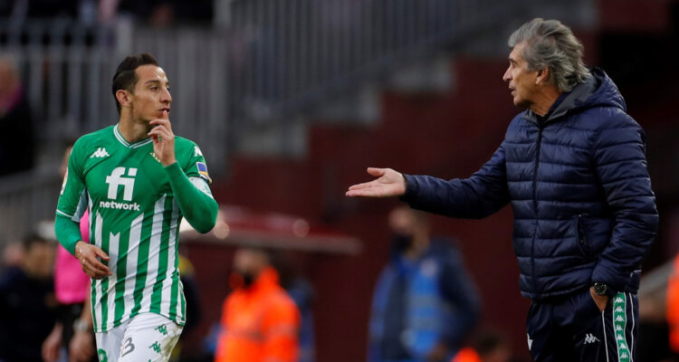 Manuel Pellegrini y Andrés Guardado