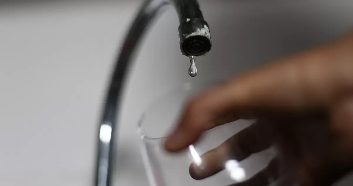 Este viernes comienza megacorte de agua de 37 horas en sectores de 6 comunas de la RM