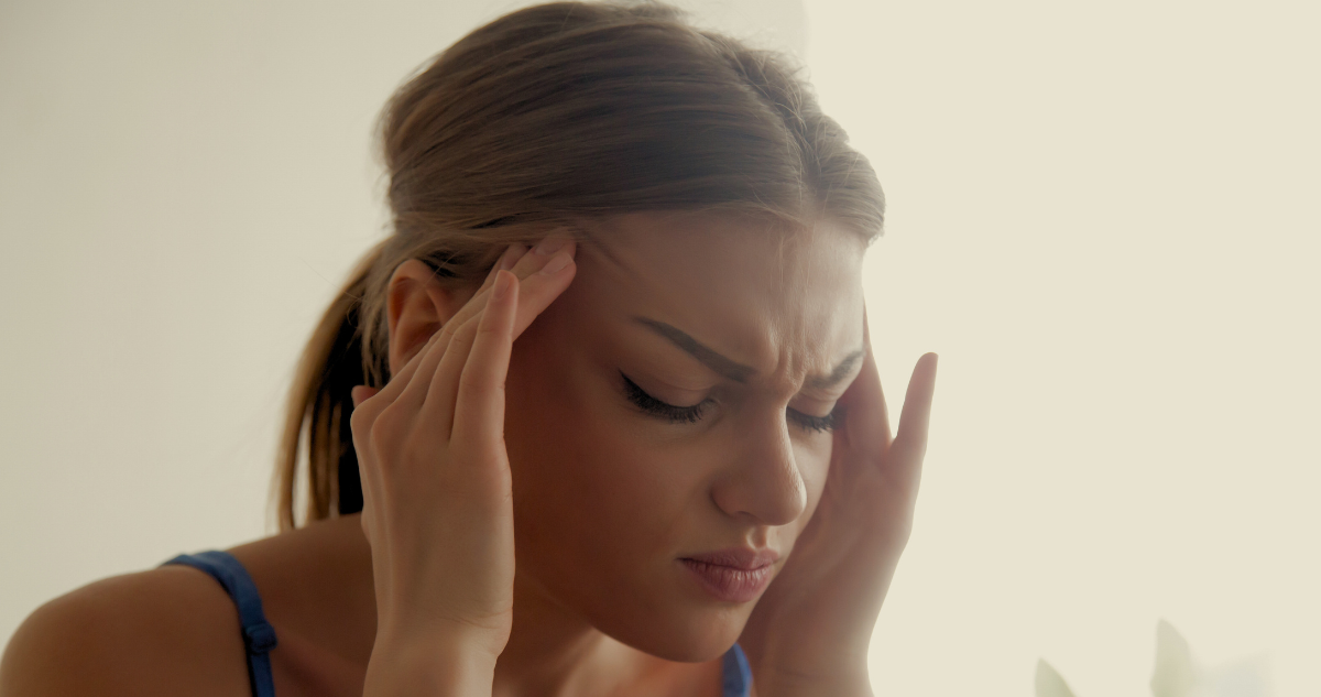 Las razones que explican por qué las migrañas son más frecuentes en mujeres que en hombres