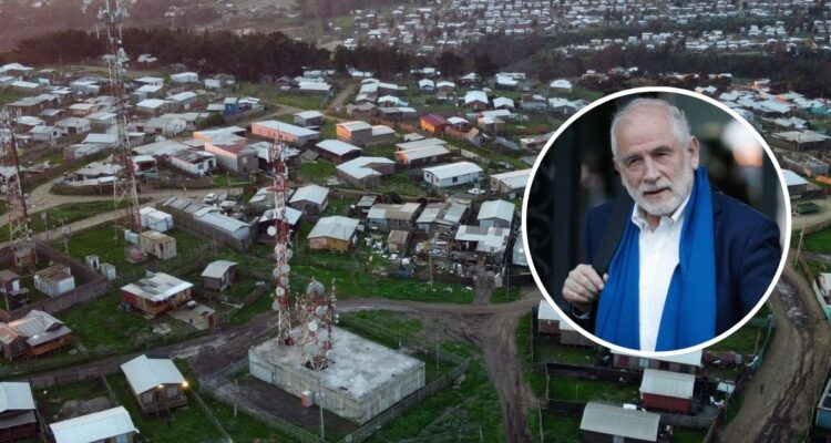 Montes y megatoma de San Antonio: “La ley tiene que cumplirse, pero seguiremos buscando alternativas”