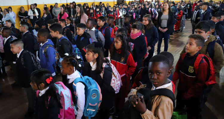 Inclusión niños migrantes en las escuelas chilenas