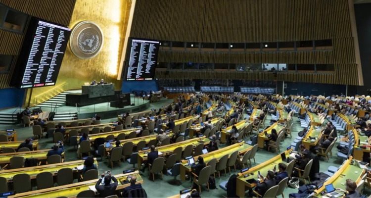 Imagen de archivo de una votación en la Asamblea General de la ONU sobre la solución para el conflicto entre Israel y Palestina