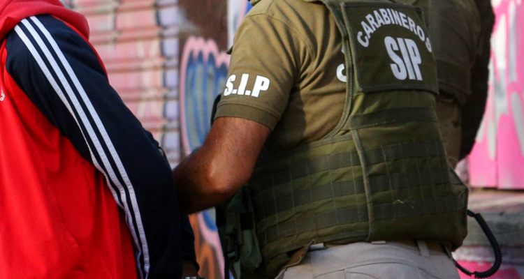 Operativo por robo de vehículos deja dos detenidos tras allanamientos en Toma Dignidad de La Florida