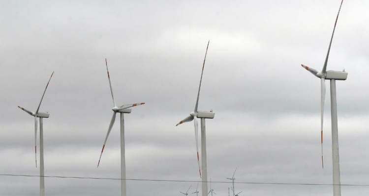 Parque Eólico Camán: Gobierno asegura que empresa pretende reanudar obras el segundo semestre de 2026