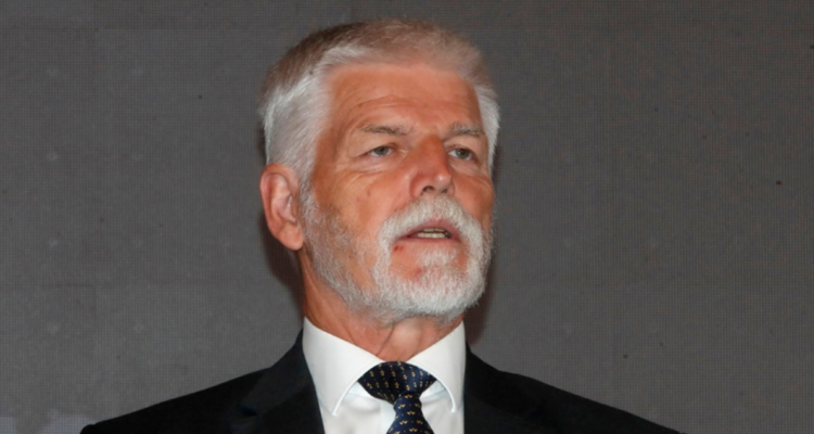 Petr Pavel, presidente de República Checa, cree que deben replicar potencialmente disparando a violaciones de espacio aéreo de Rusia