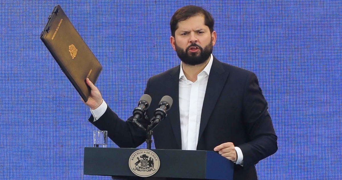 Presidente Boric envía su respeto a democracia de Brasil por “resistir intento de golpe” de Bolsonaro