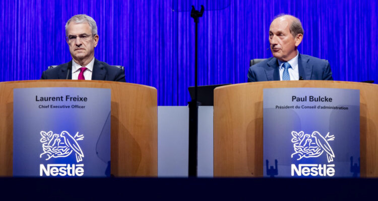 El presidente de Nestlé adelanta su renuncia, a dos semanas que se despidiera a CEO por caso de amorío