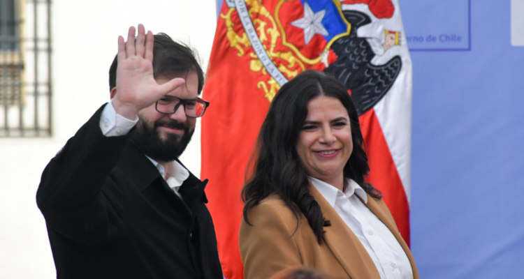 Oposición critica al gobierno por insistir con proyecto de aborto libre