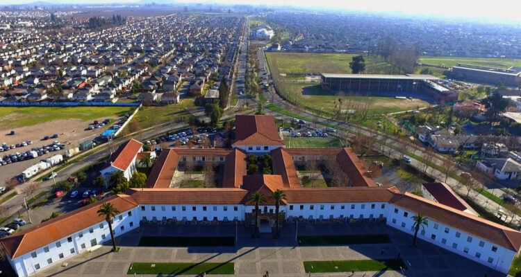 Nueva tendencia inmobiliaria: Puente Alto se pone de moda y equipara a Las Condes en búsqueda de casas