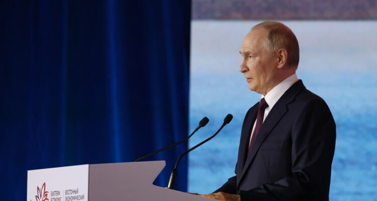 Putin invita a Zelenski a Moscú para negociar la paz y rechaza tropas extranjeras en Ucrania