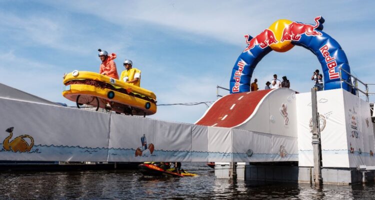 “Red Bull Al Agua Pato”: ya están los 45 equipos para debut en Chile