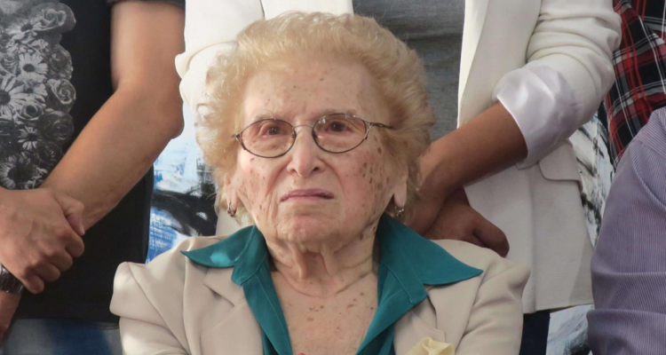 Rosa Roisinblit, presidenta honoraria de las Abuelas de Plaza de Mayo, murió a los 106 años