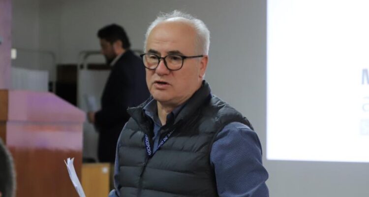 Suspenden a director del Servicio de Salud Concepción