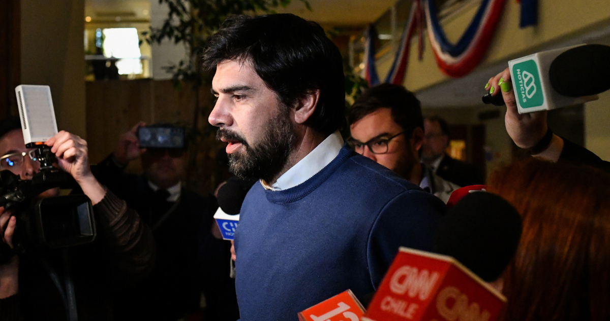 Corte suspende pleno que revisaría desafuero de Joaquín Lavín León: es la tercera vez que se aplaza