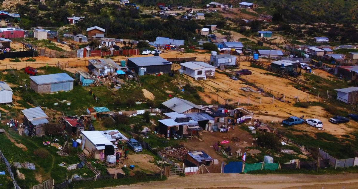 Delegación de Valparaíso informó que demolición de toma Calicheros de Quilpué inicia este lunes 29
