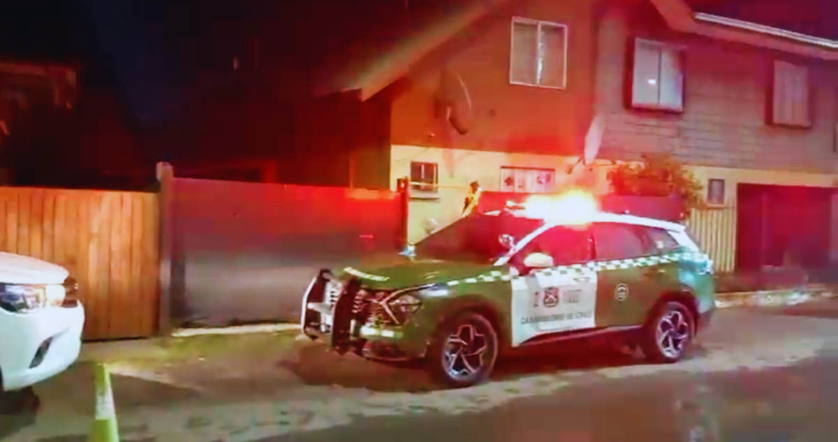 Asesinan de un corte en el cuello a mujer de 51 años en Santa Juana: fue encontrada por su hijo