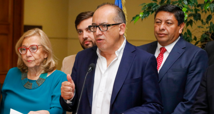 Bancada PPD dice que no votará a favor de multa por no sufragar: “No podemos legislar a matacaballos”